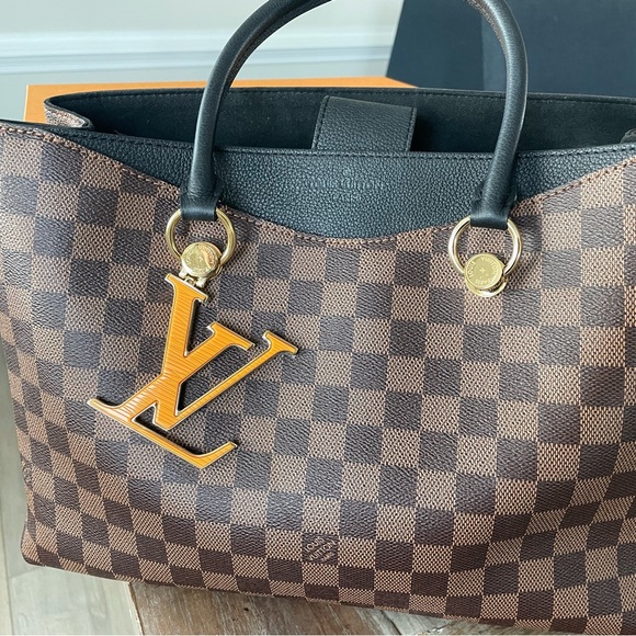 Louis Vuitton River Damier Ebene 2 Way Shoulder Bag - Picture 3 of 16